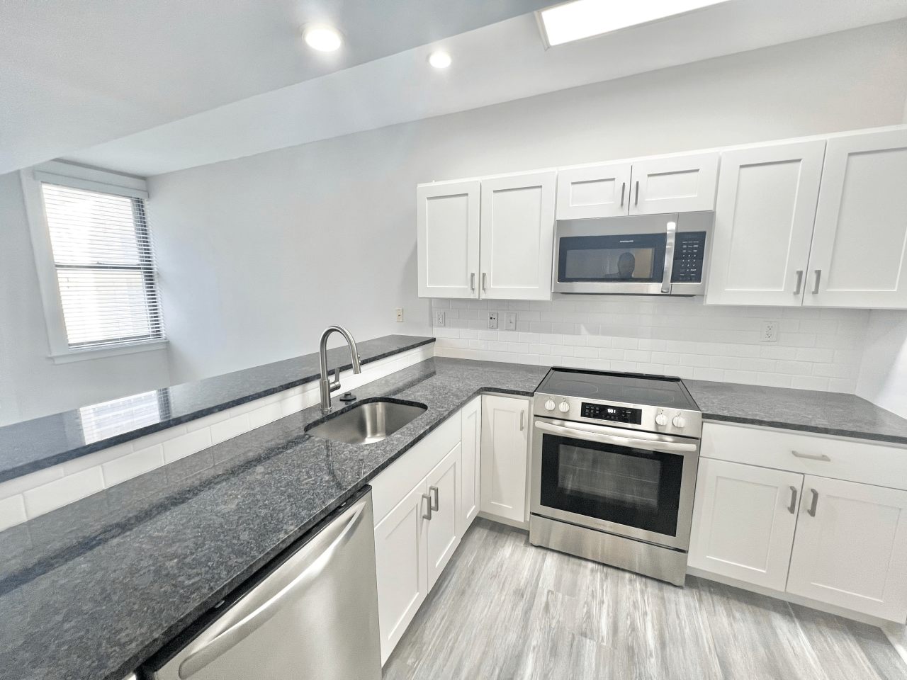 Rittenhouse Row Apartments Image 23