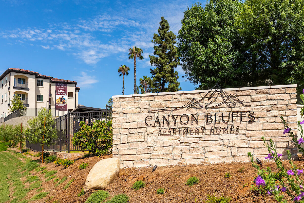Canyon Bluffs Image 23