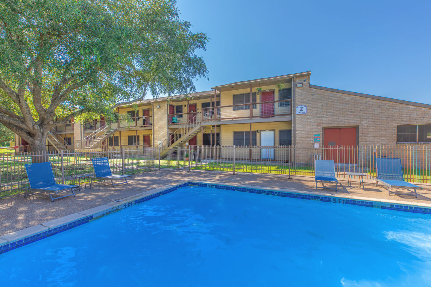 Eagle's Landing Image 20
