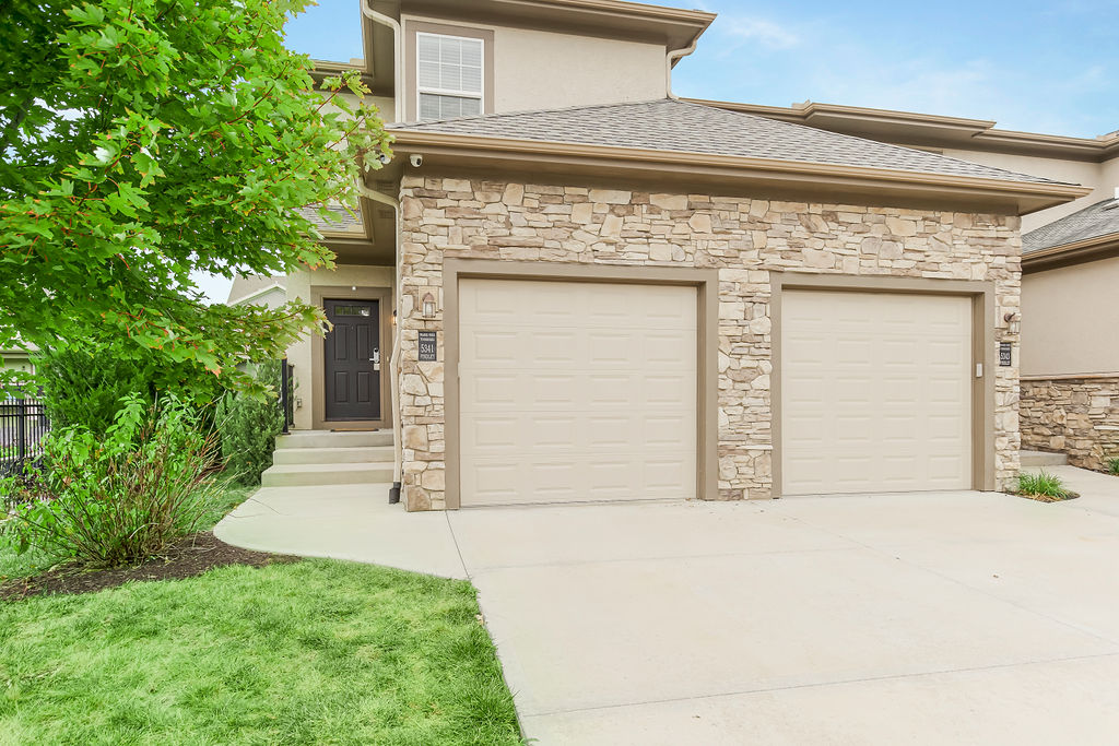 Prairie Pines Townhomes Image 22