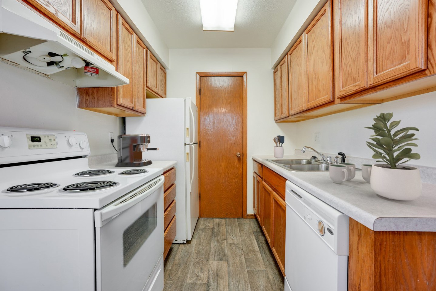 Cedar Glen Apartments Image 3