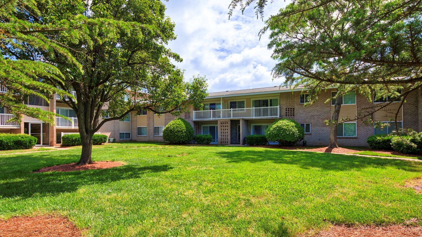 Pembroke Town Center Apartments Image 18