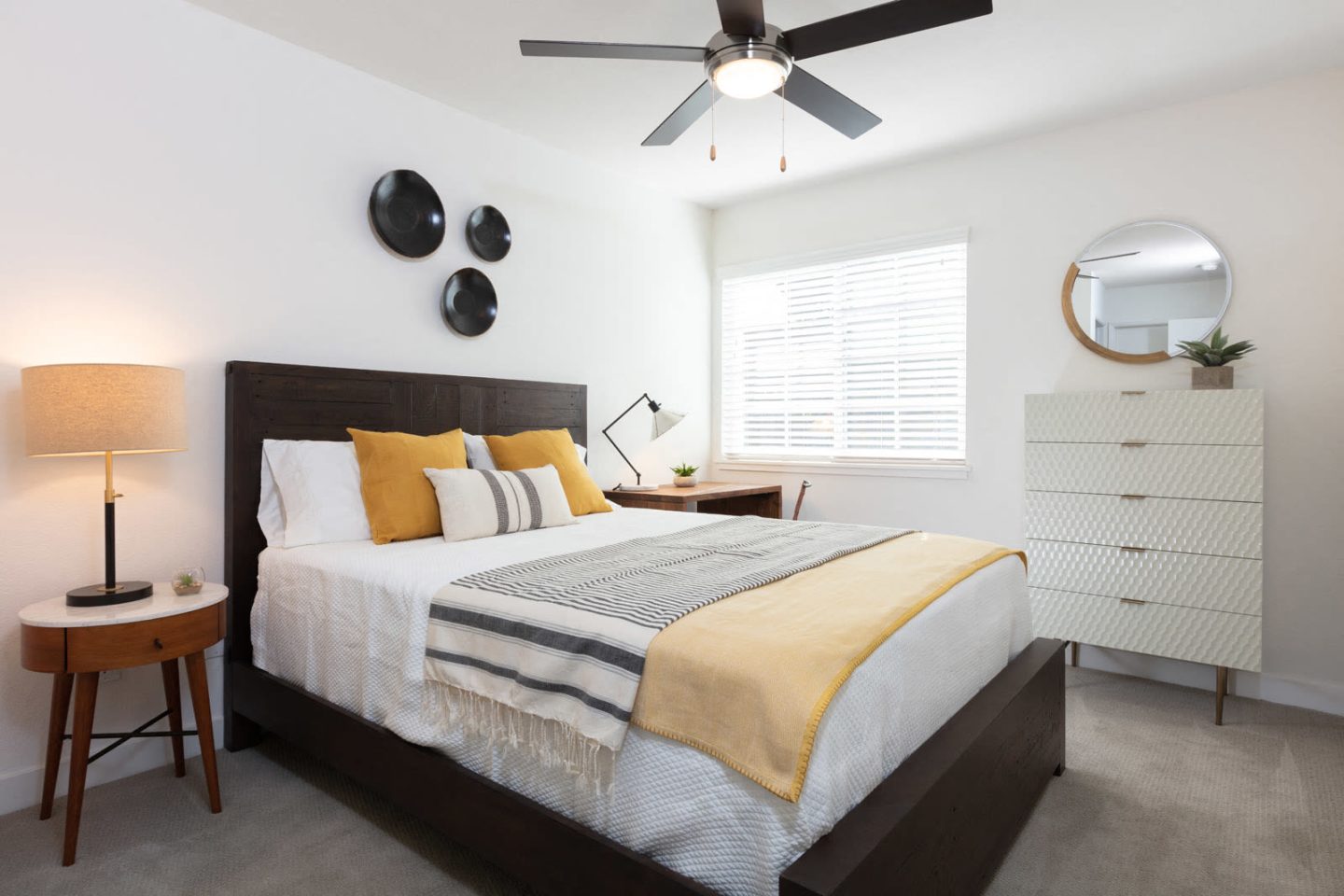 GROVE Apartments Image 3