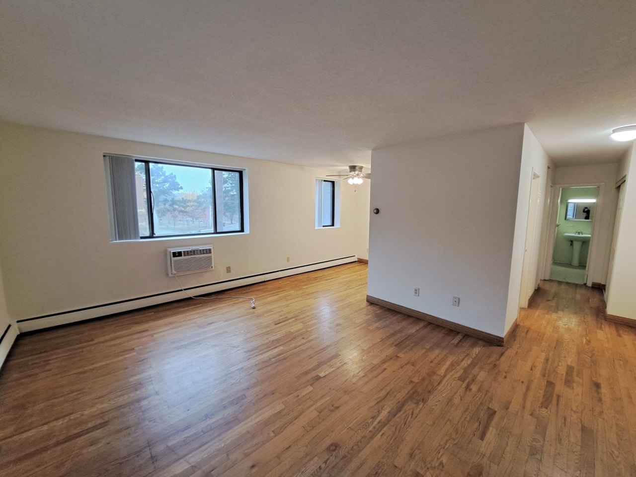 214 Place Apartments Image 2