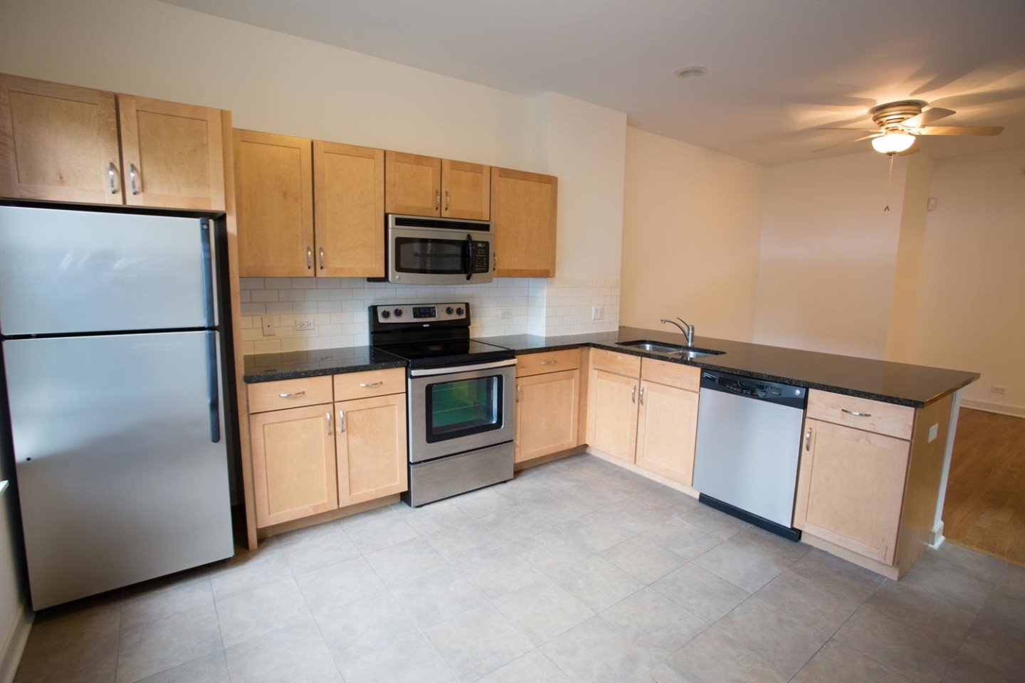 5326-5336 S. Greenwood Avenue Image 16
