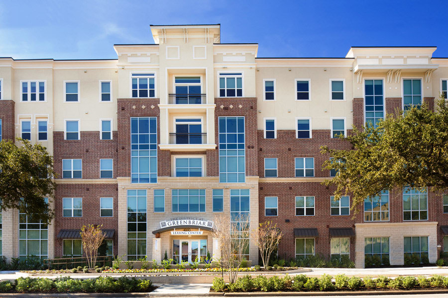 District at Greenbriar Apartments Image 1