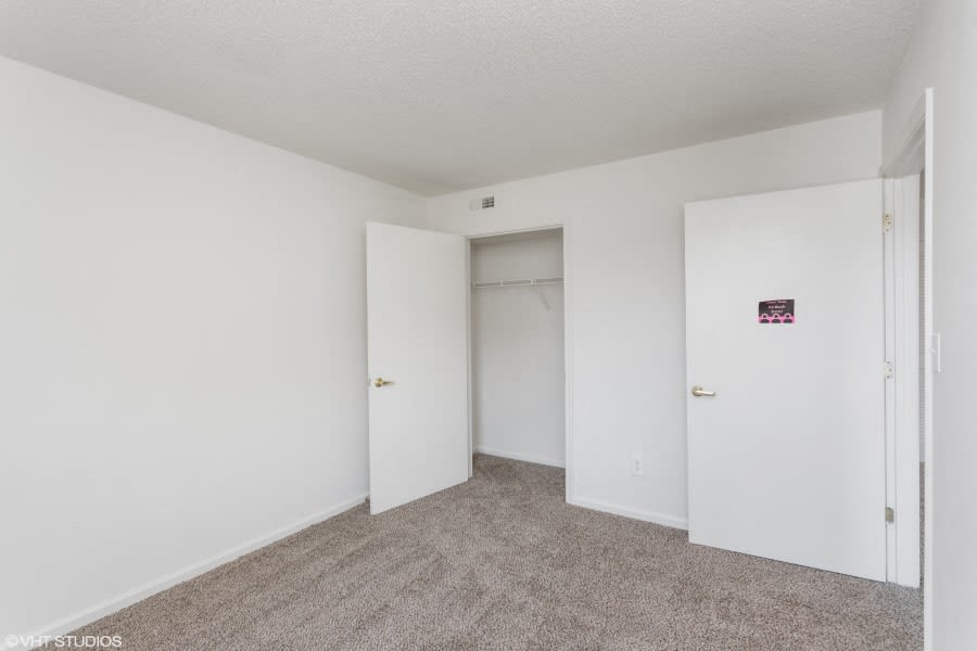 Lexington Commons - Senior Housing Image 15