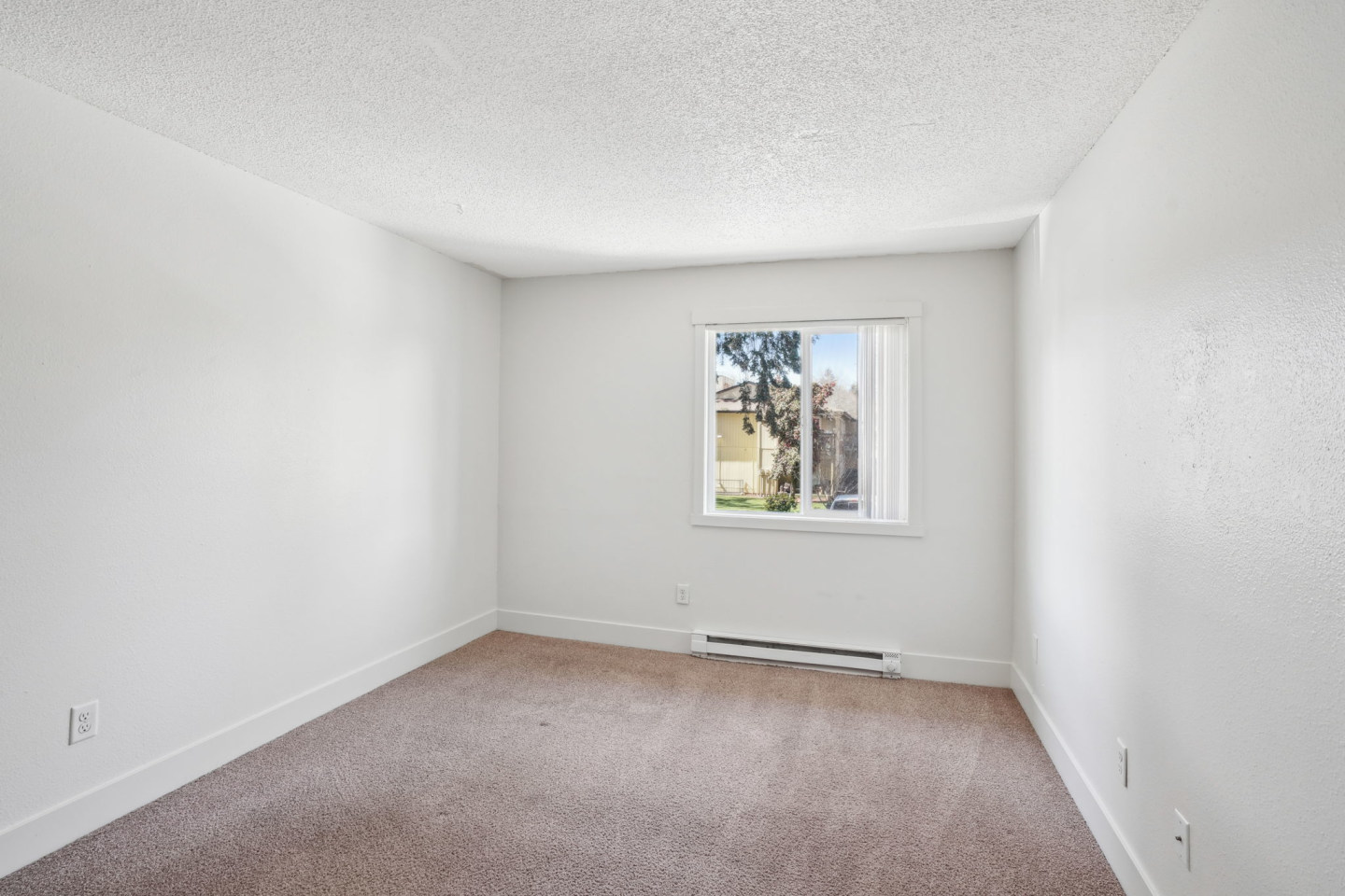 Beverly Grove Image 25