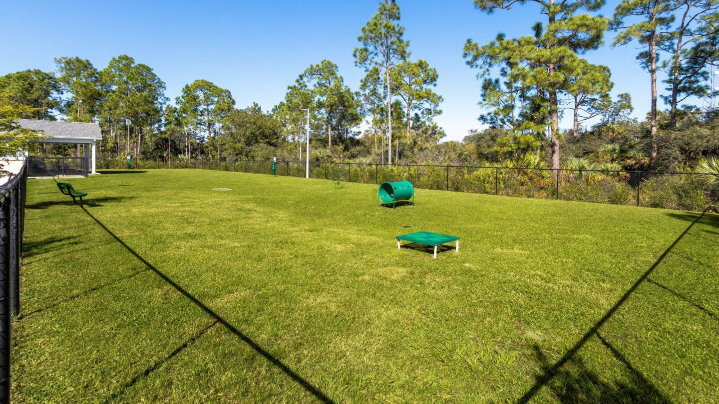 Springs at Cape Coral Image 30