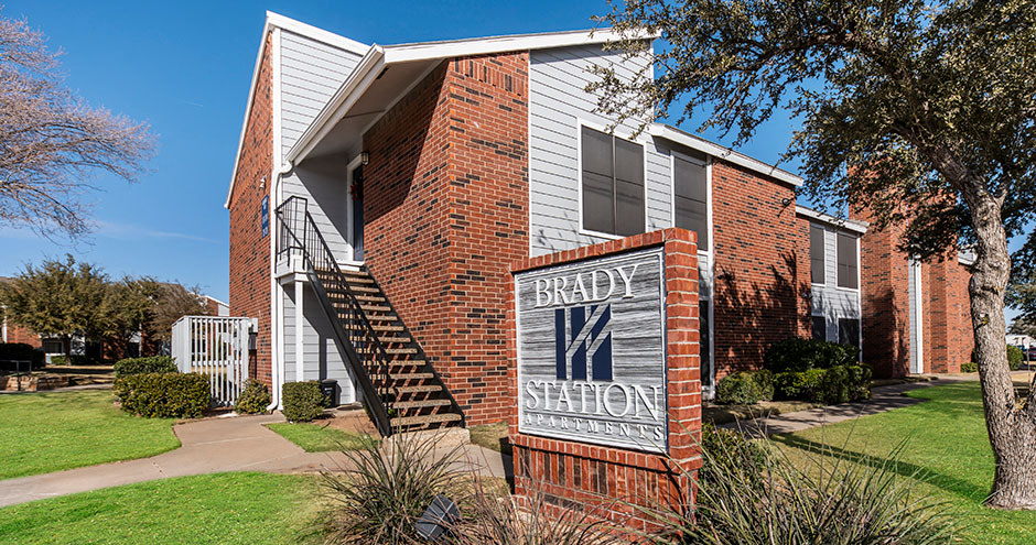 Brady Station Image 3