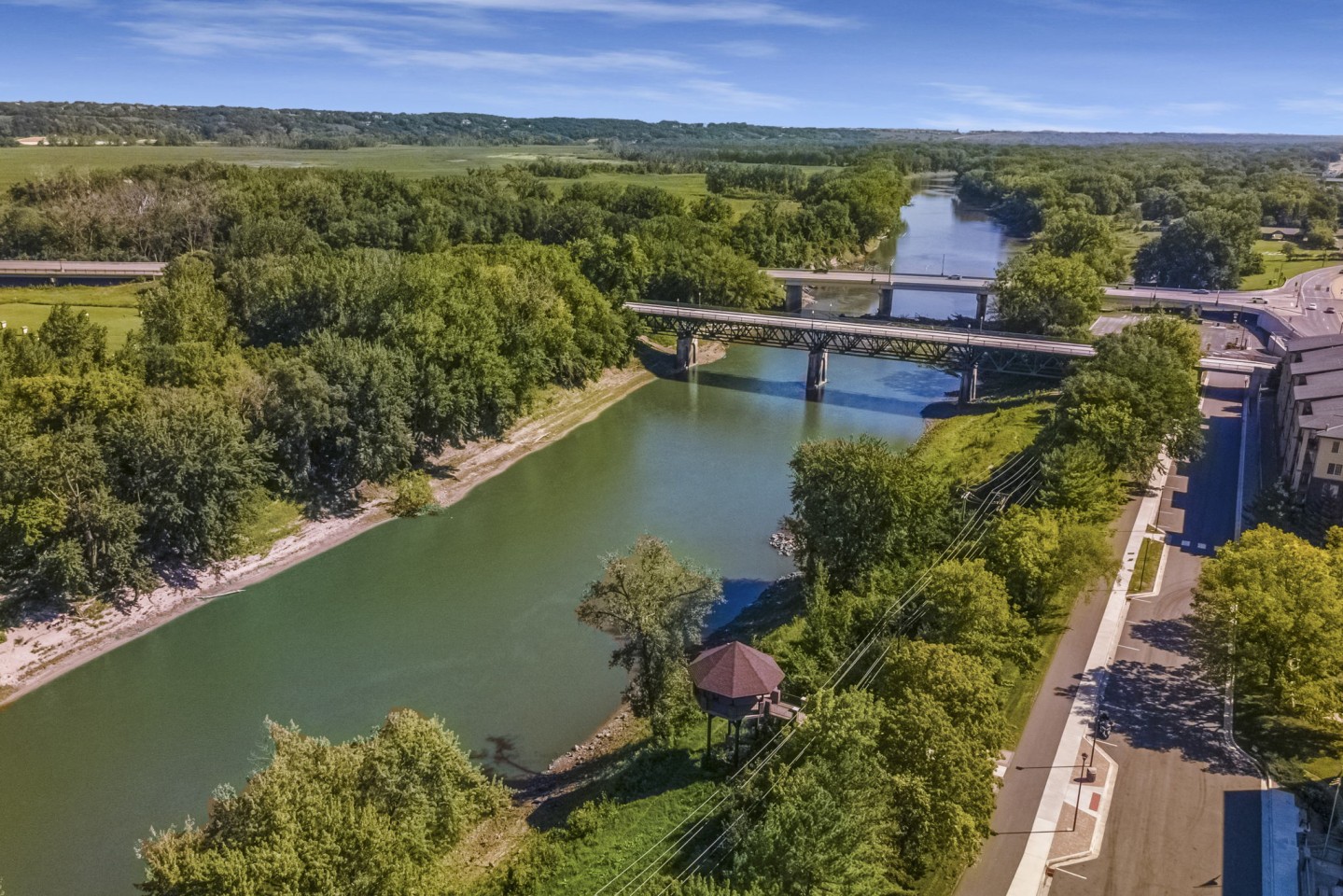 Shakopee Flats Image 25