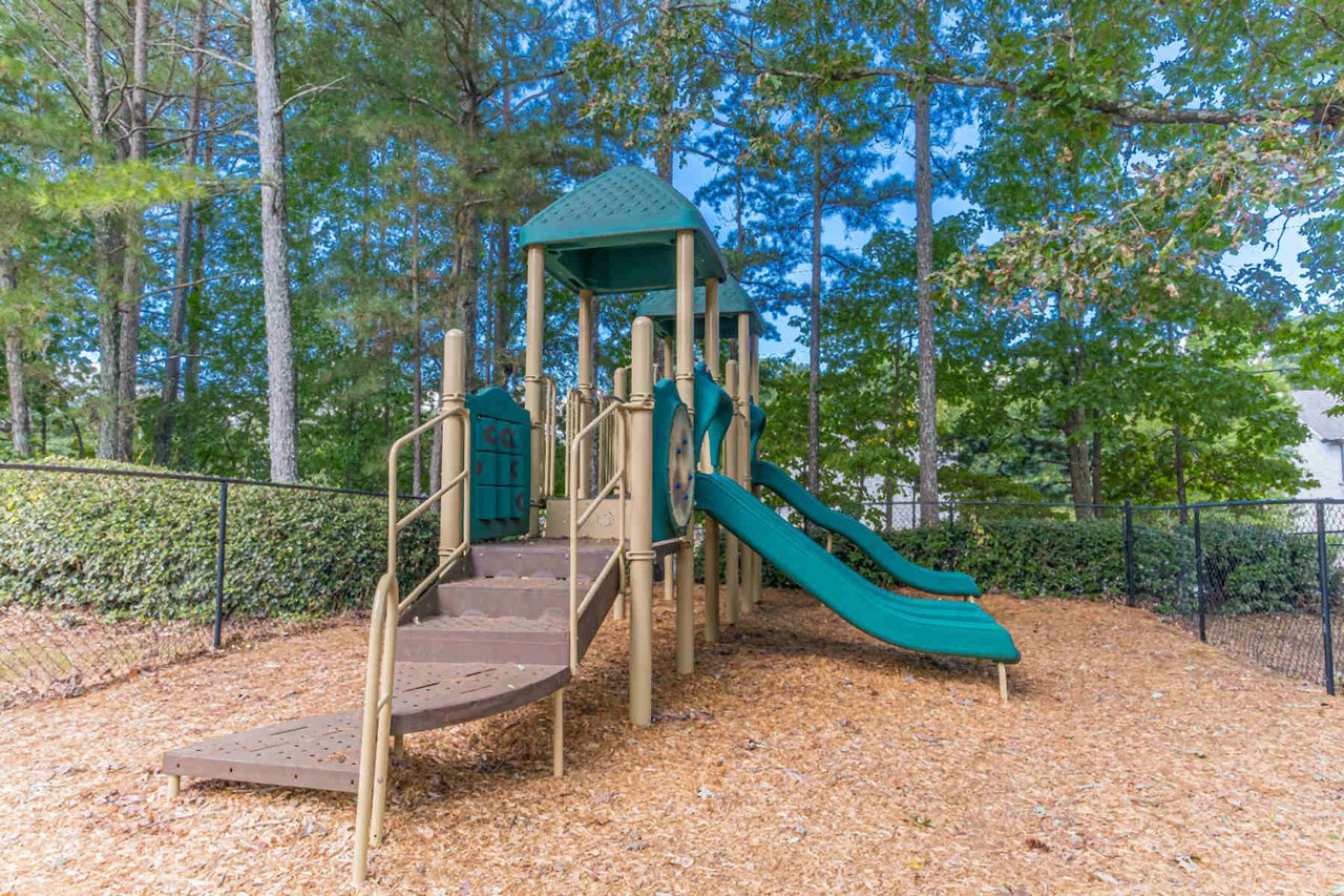 Tree Park Apartments Image 7