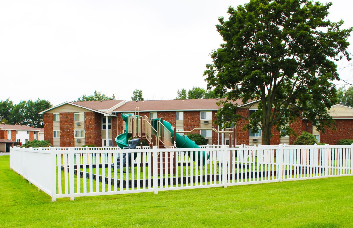 Highview Manor Apartments Image 36