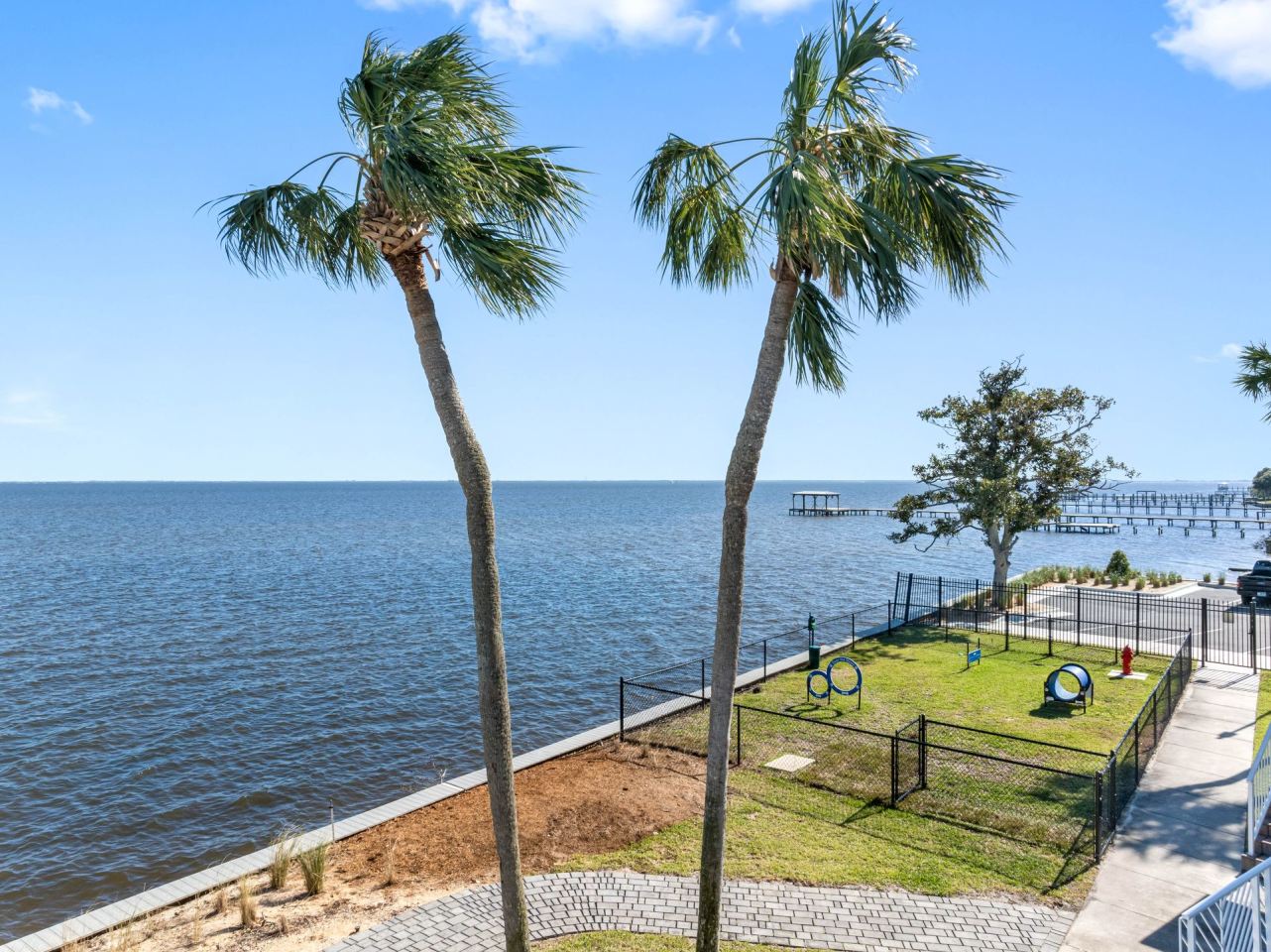 Dream Space Coast Image 45