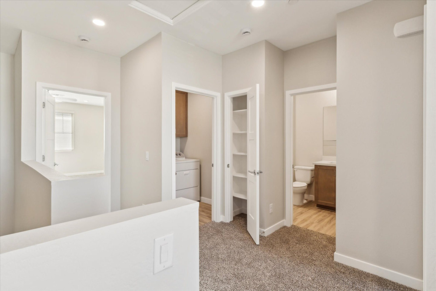 Avalon Townhomes Image 27