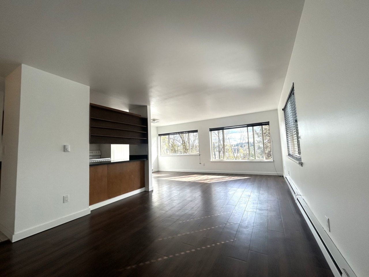 Bayview Apartments Image 1