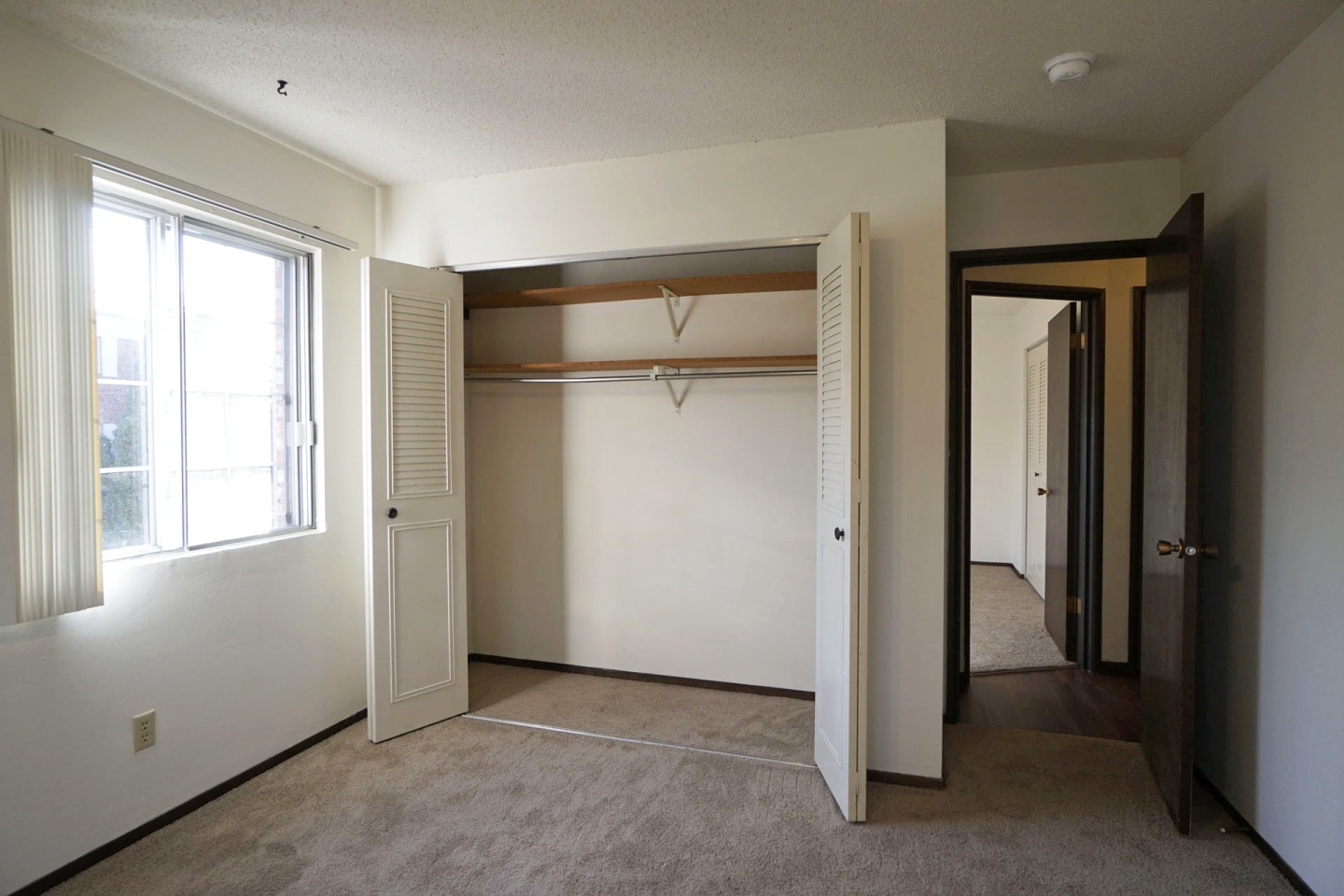 Charlton Place Image 17