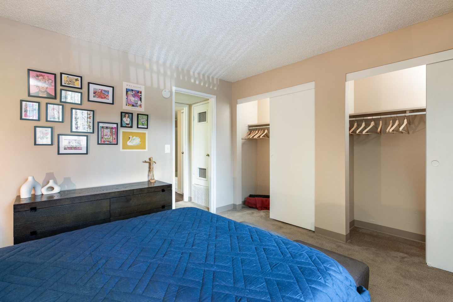 Wentworth Apartments Image 7