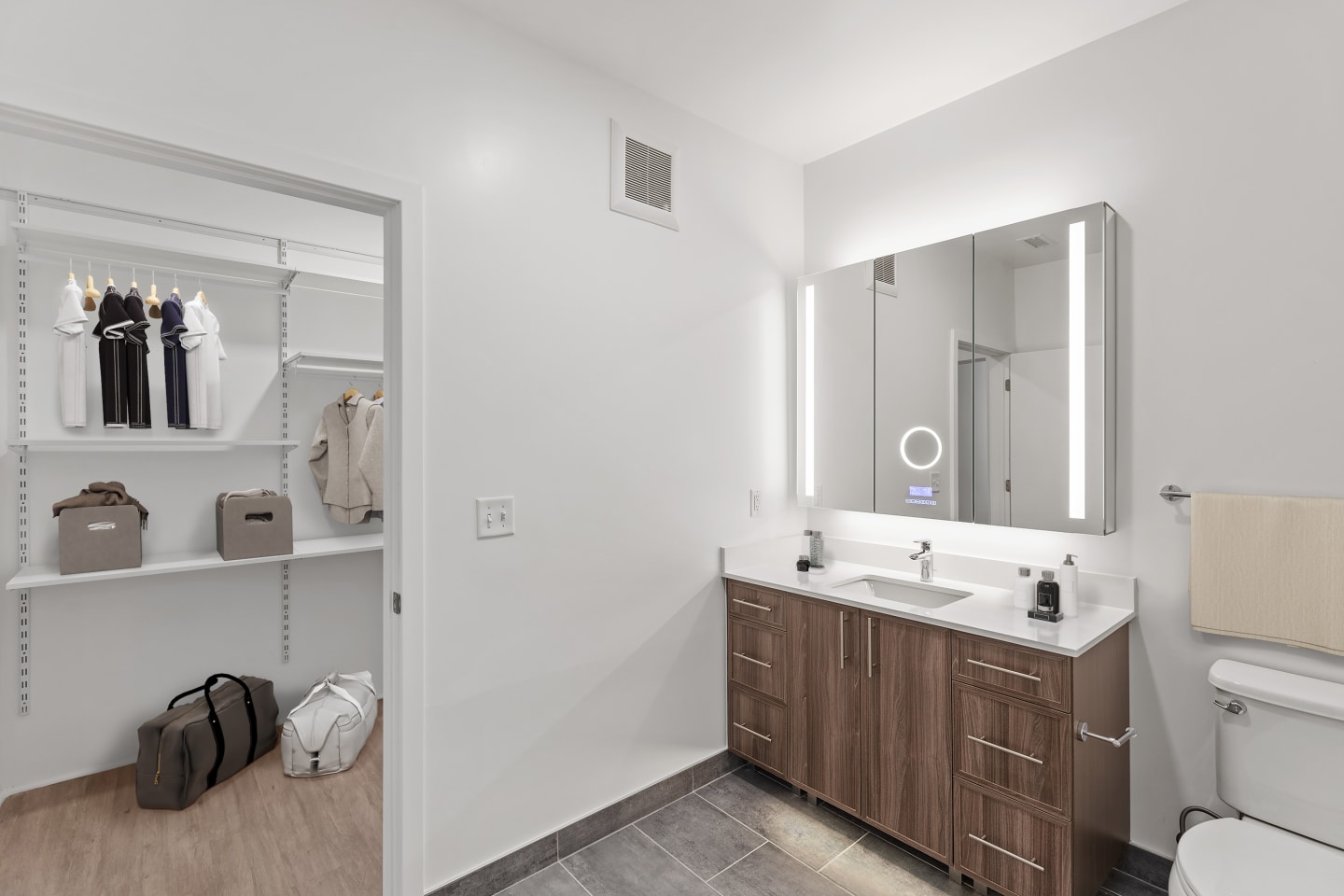 Canvas Apartments Image 58