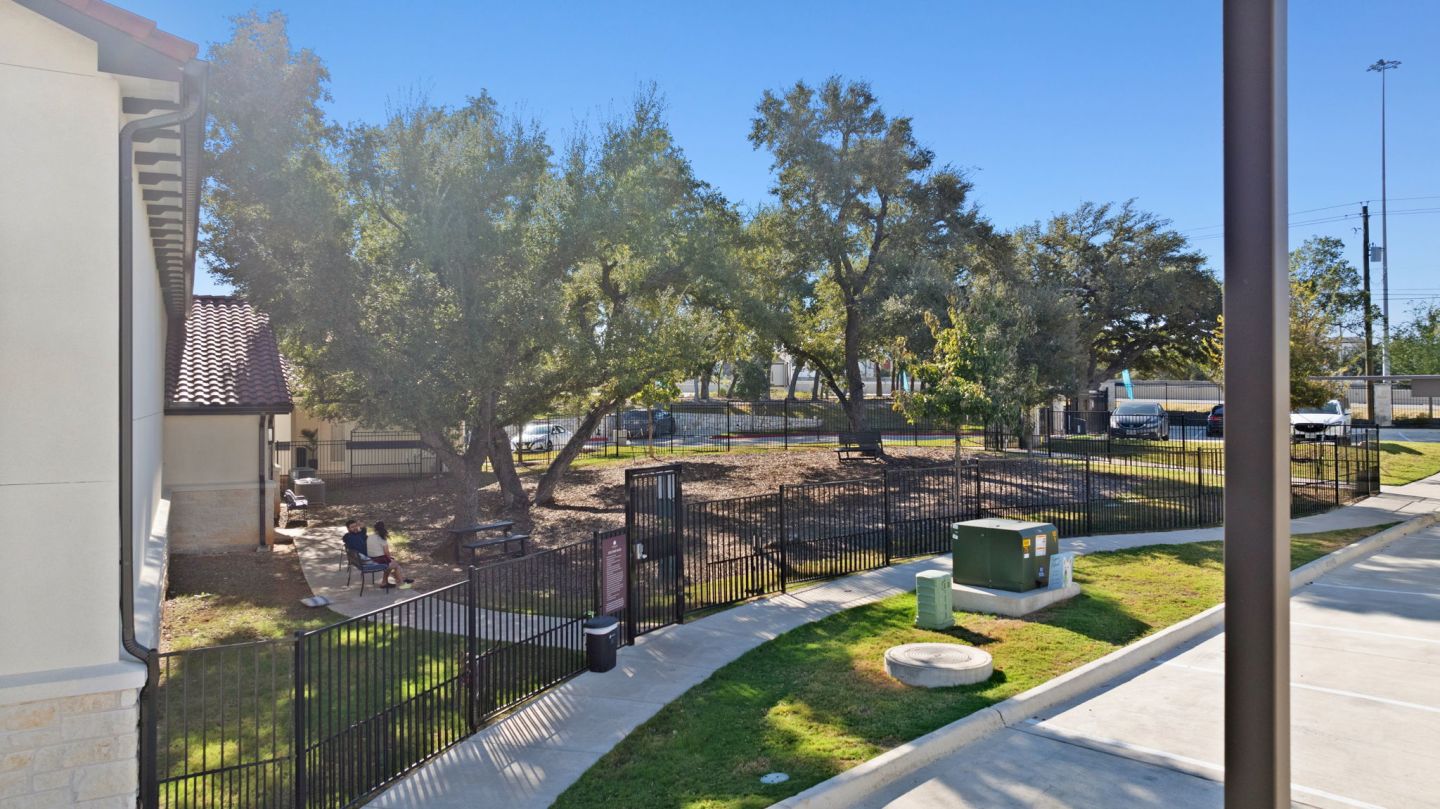Water Oak Image 27