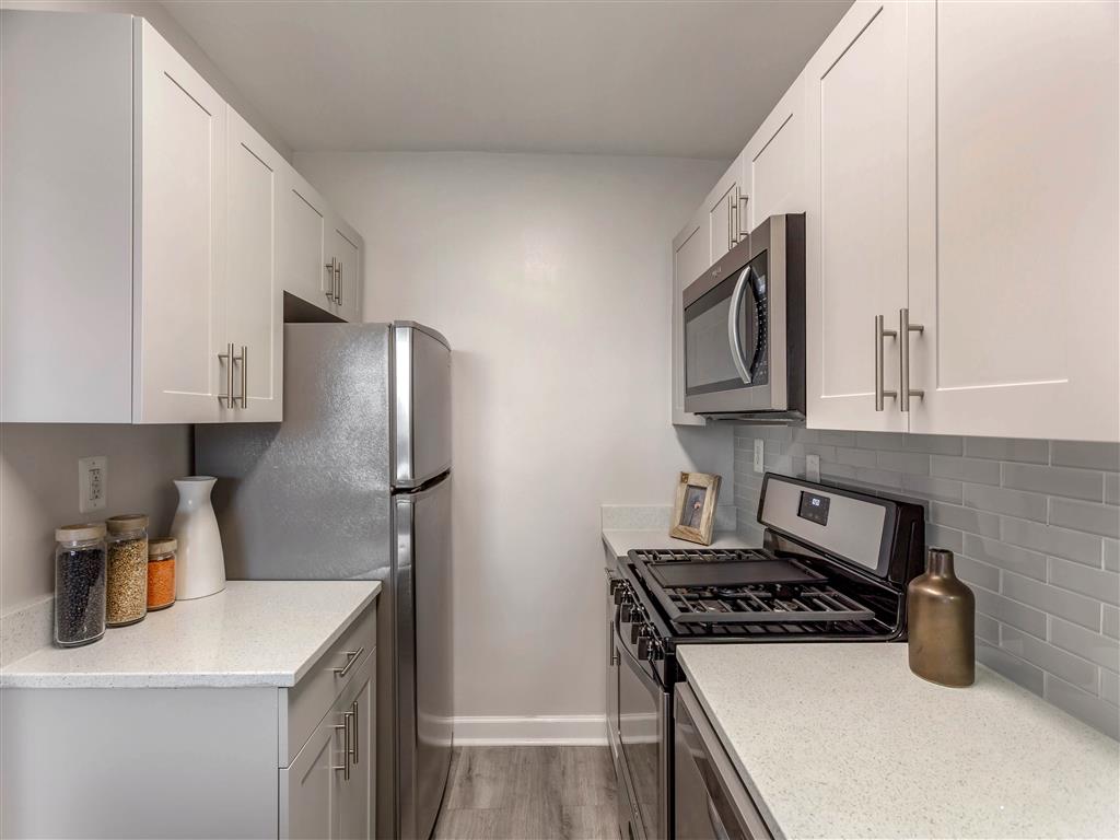 Potomac Towers Image 23