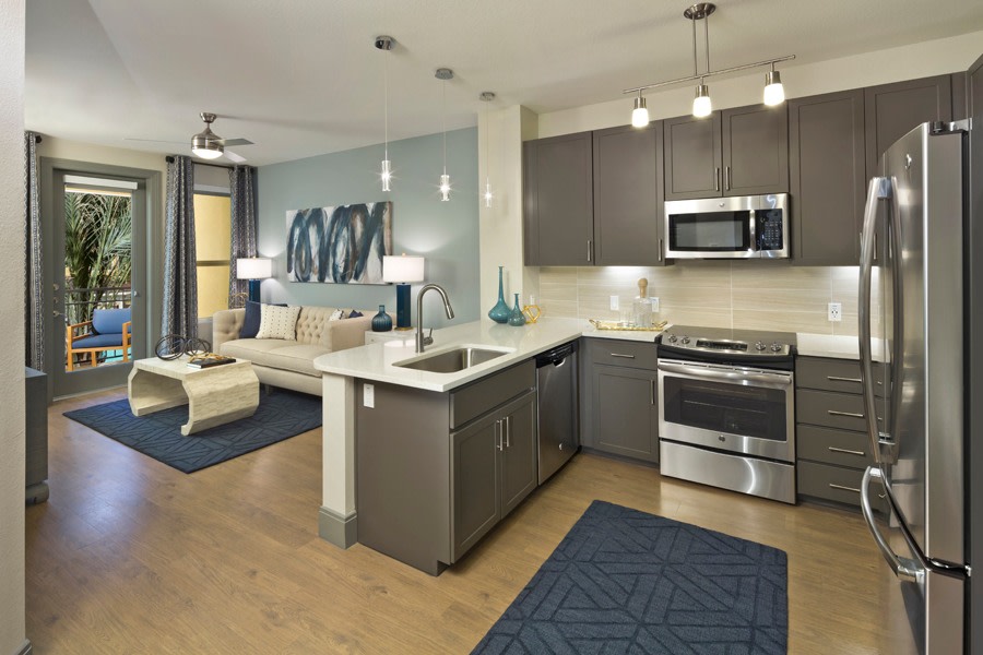 District at Biltmore Apartments Phoenix Image 2