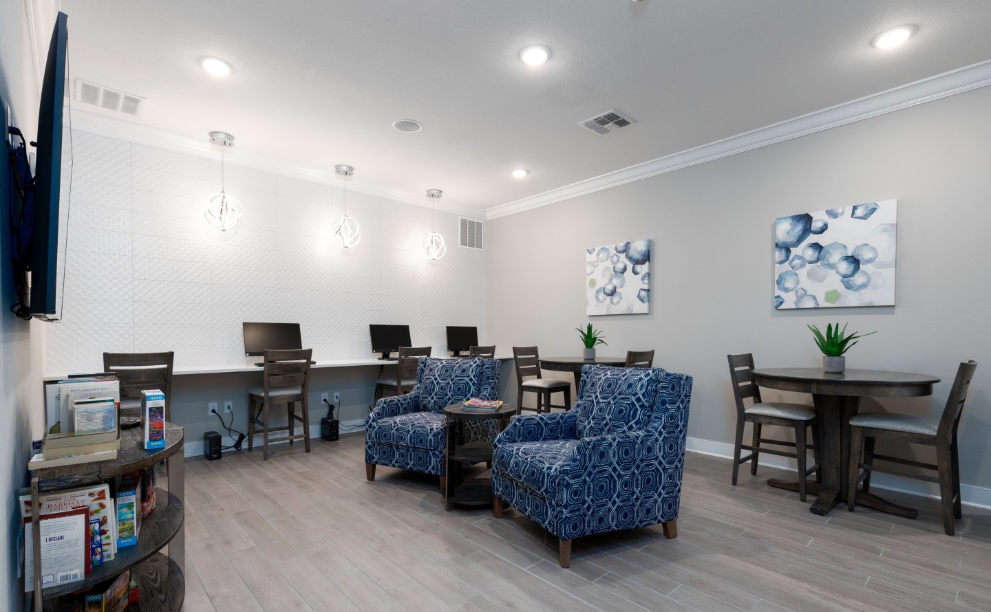 The Oaks on the Lake- Active Adult 55+ Living Image 9