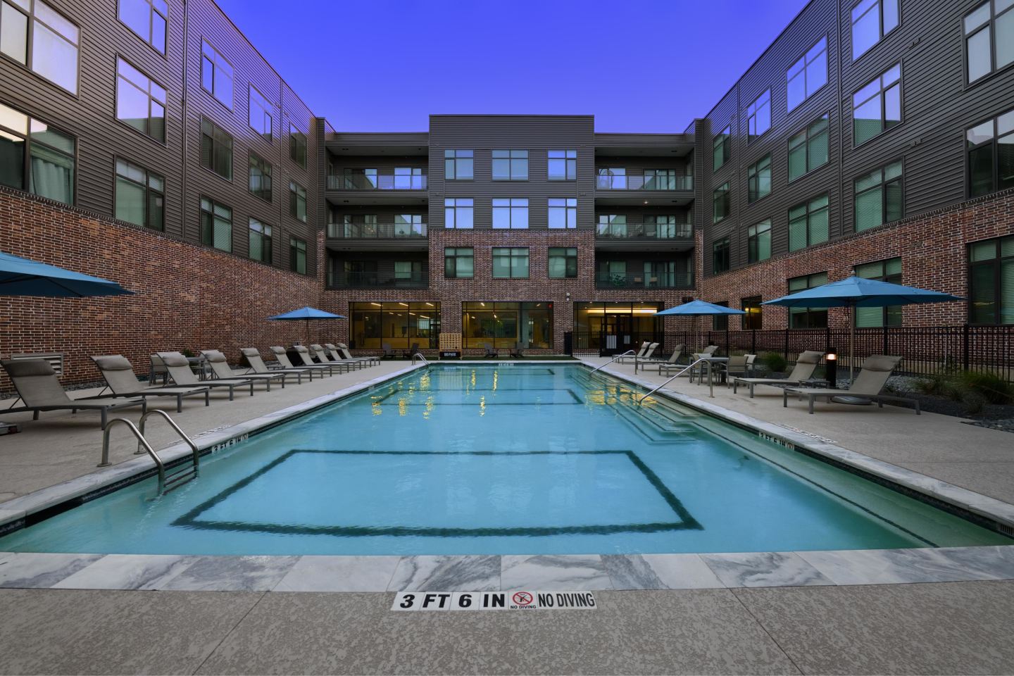 100 Park Image 17