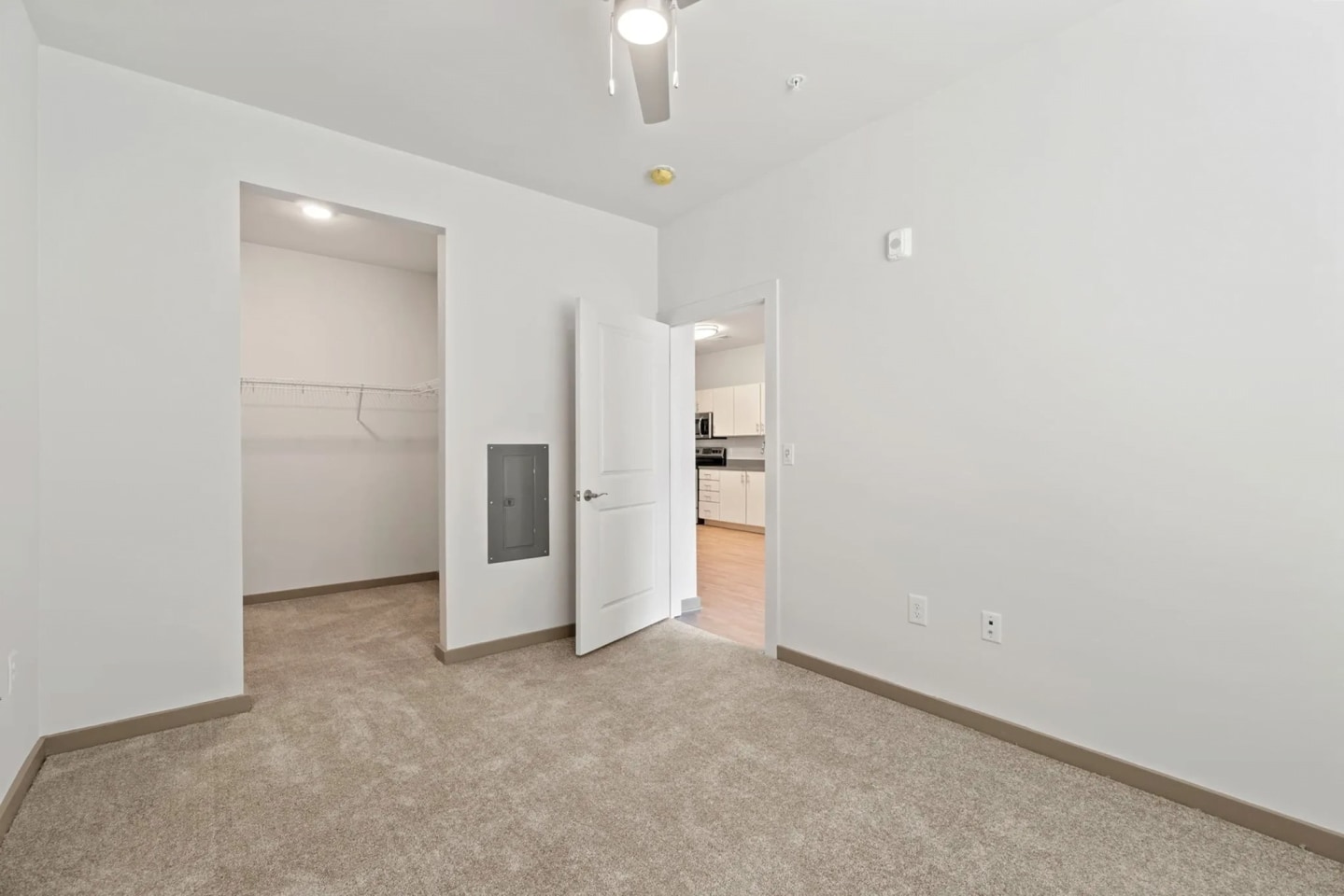 Metropolis Apartments Image 33