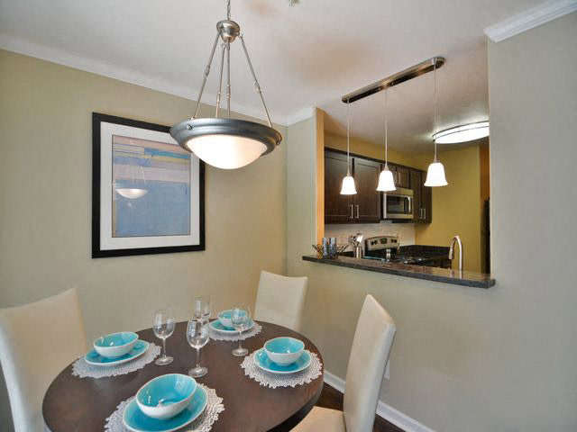 Crooked Oak Image 11