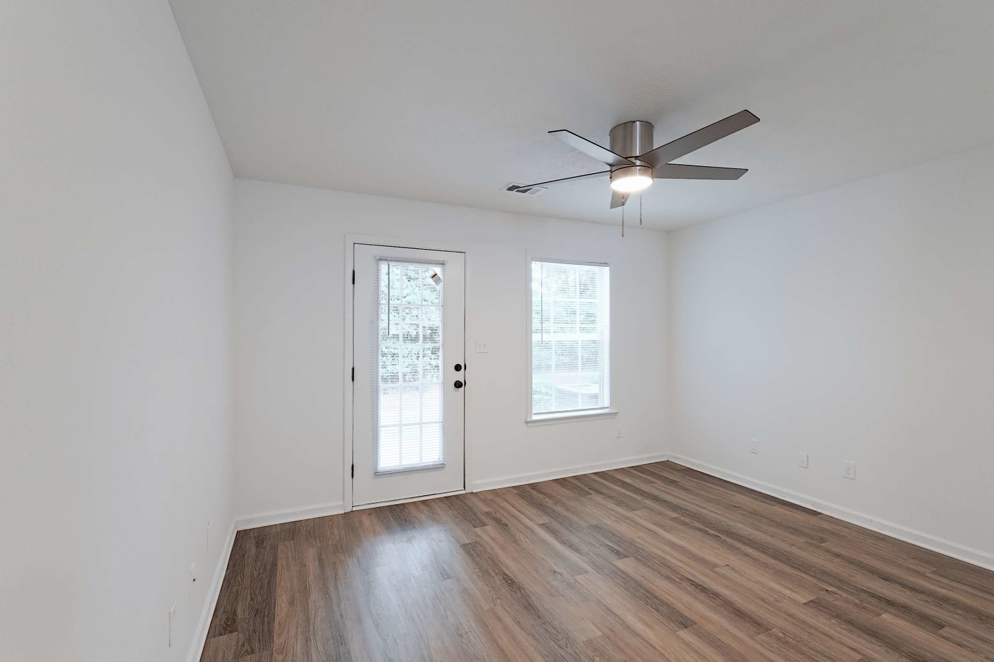 Sterlington Image 9