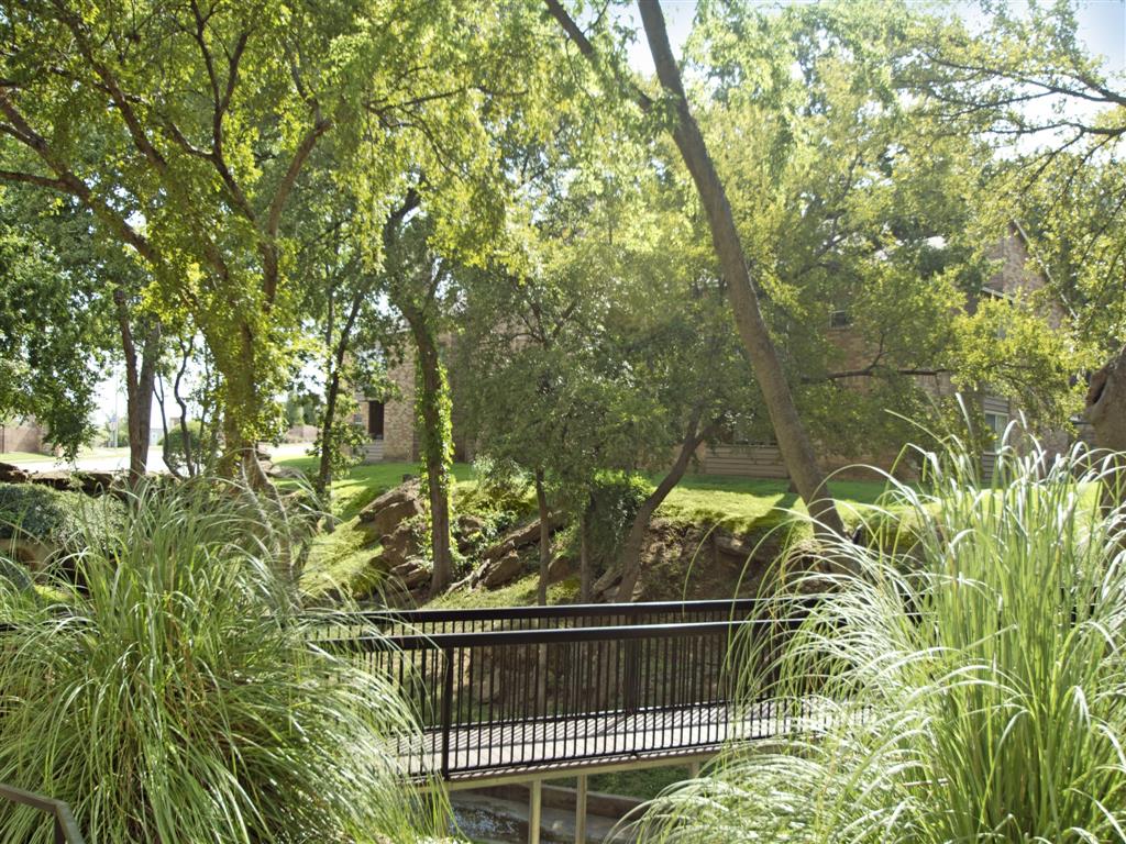 Woodchase Apartments Image 42
