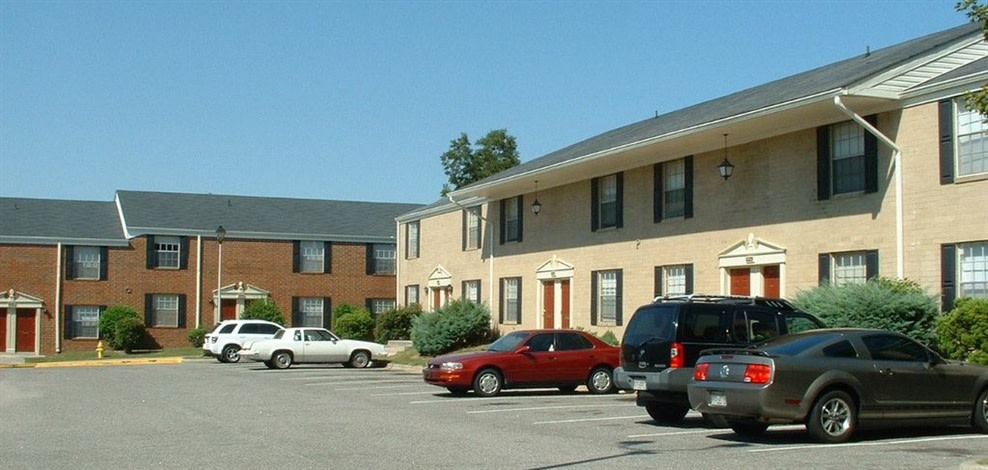 The Onyx at 3211 Image 17