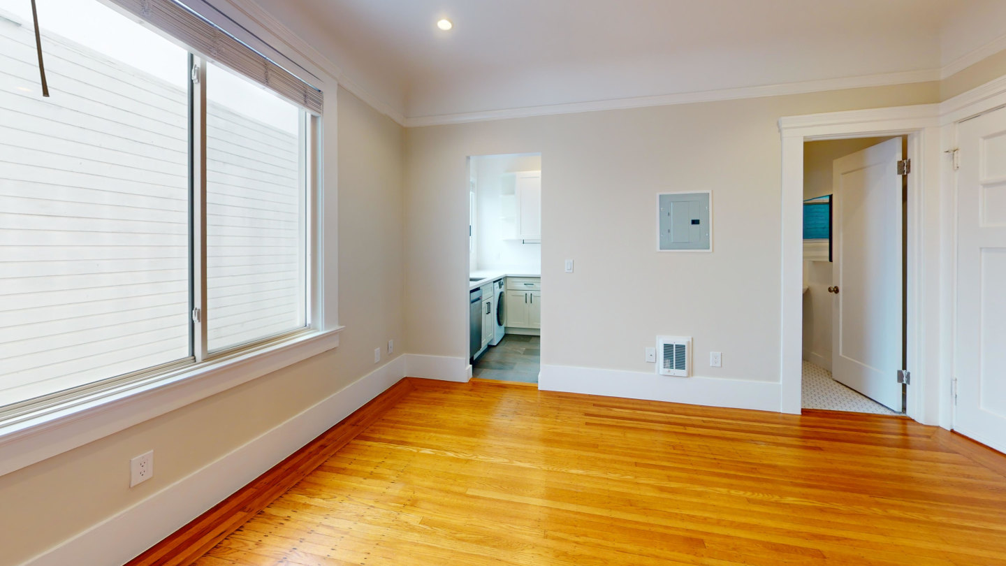 2075 Market St. Image 2