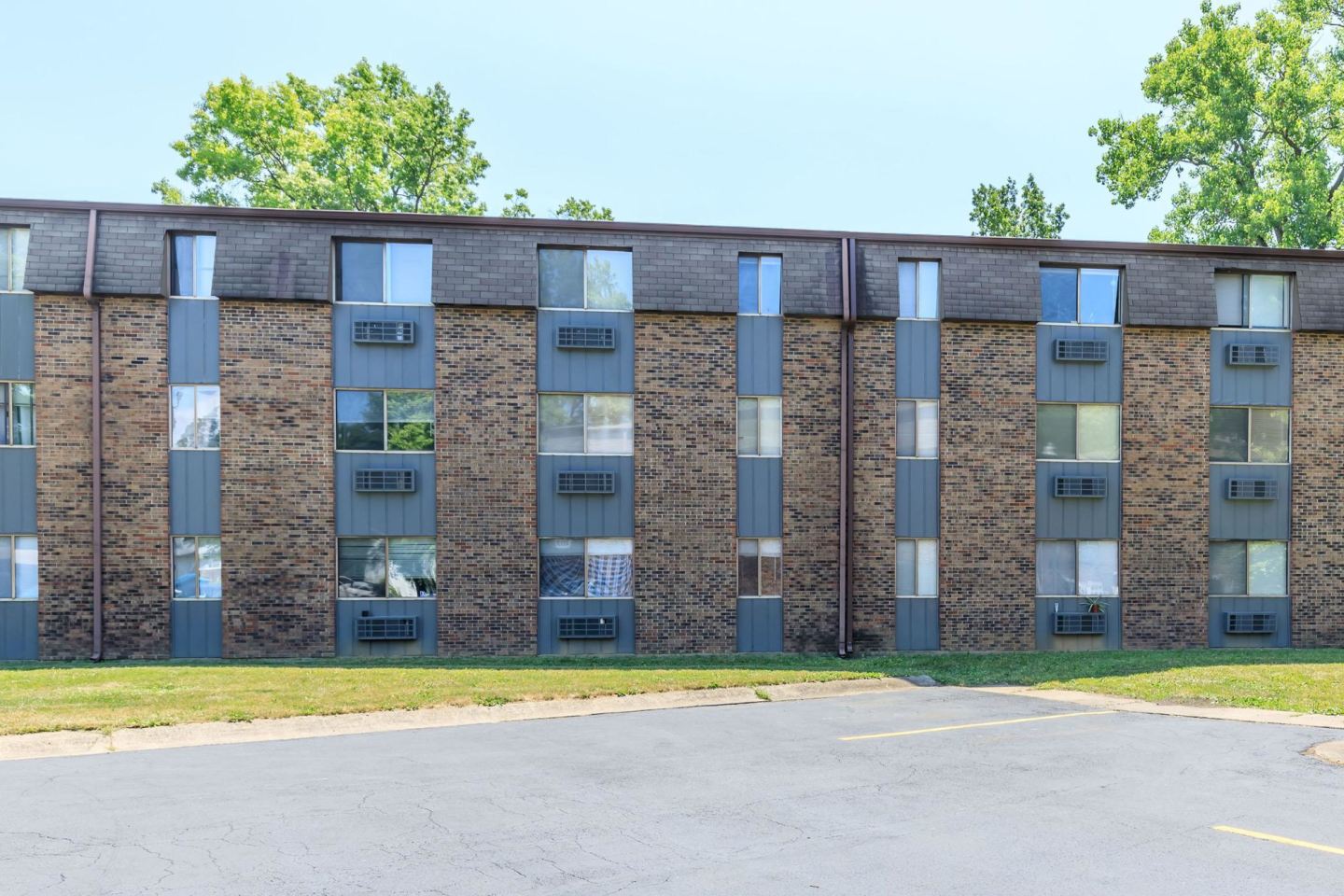 The Bluffs Apartments Image 38