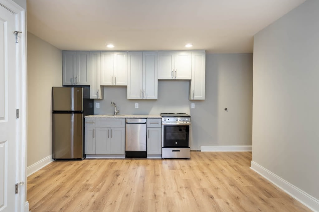 2311 Spruce Street Image 3