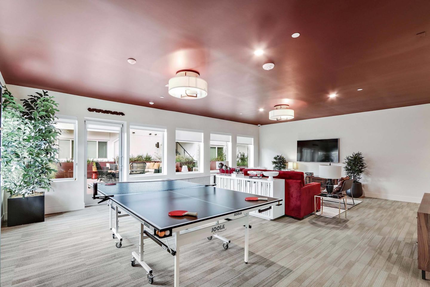 The Metropolitan at Larchmont Village Image 25