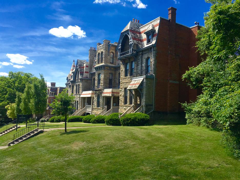 Morris Manor Image 2