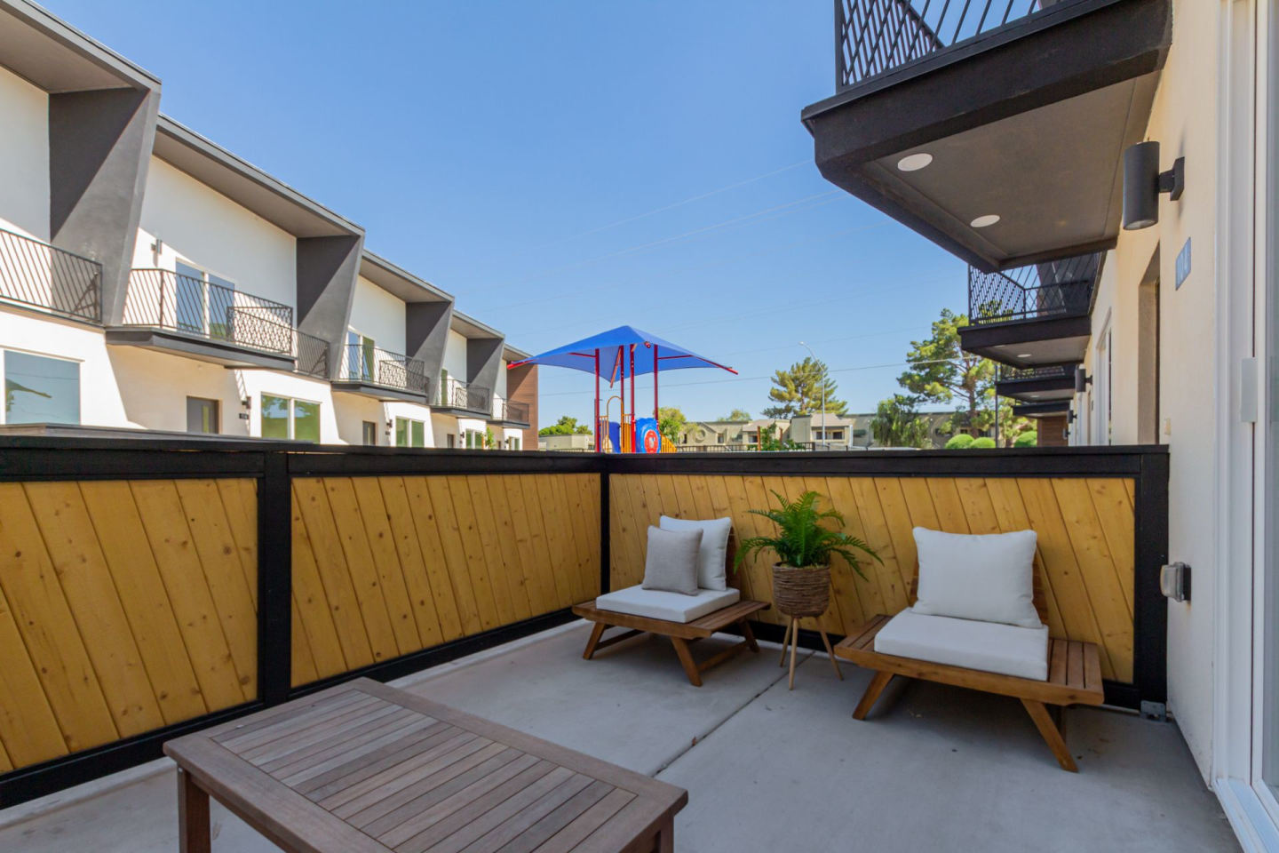 CJ Luxury Townhomes Image 14