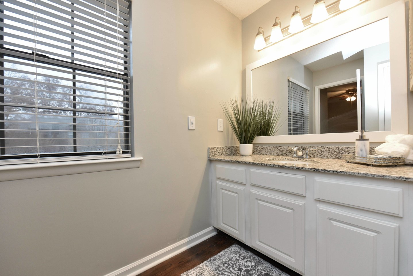 Marina Pointe Image 18