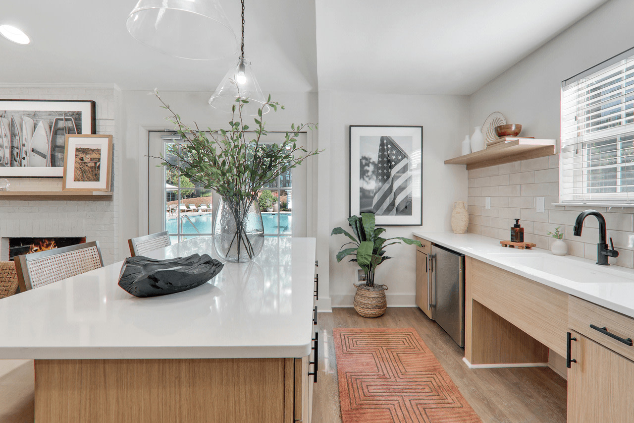 Affordable Housing - Caveness Farms Apartment Homes Image 35