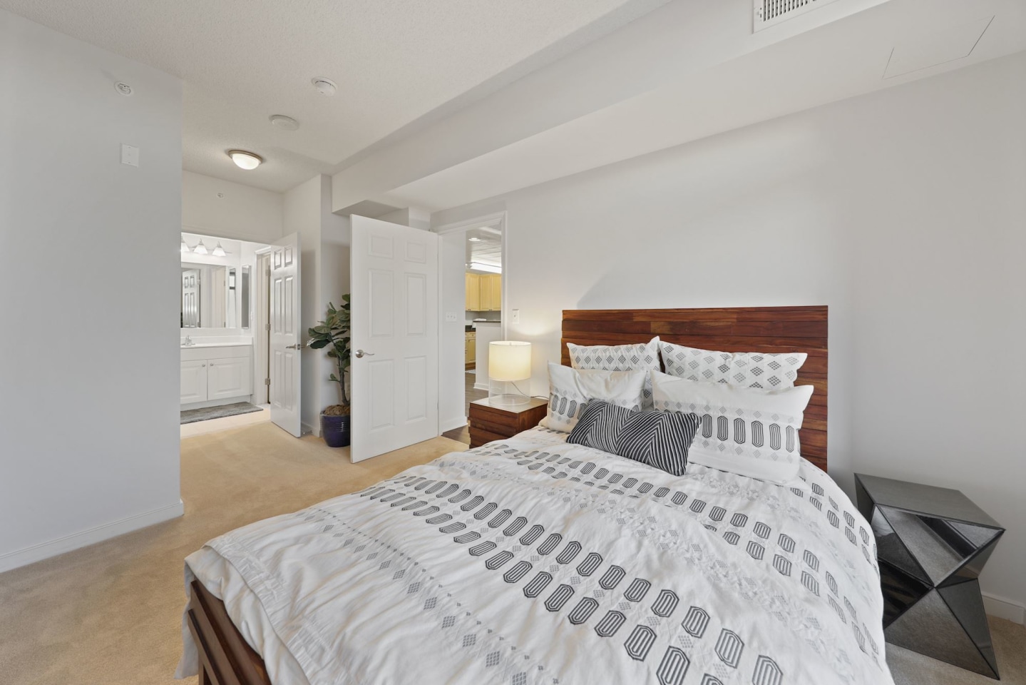 Wentworth House Apartments Image 14