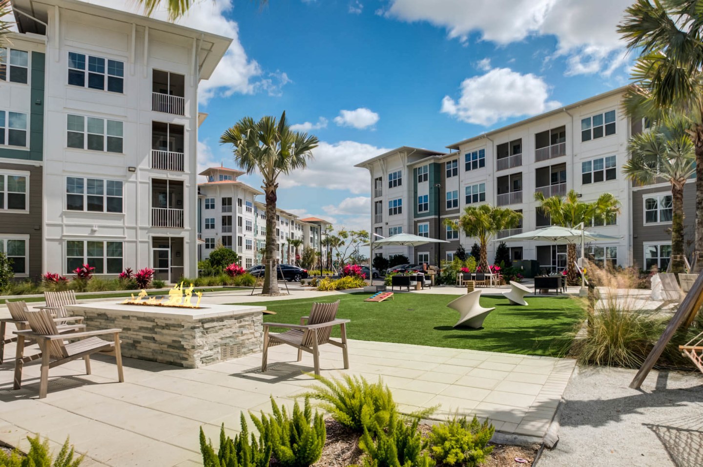 Essex Luxe Apartments Image 41