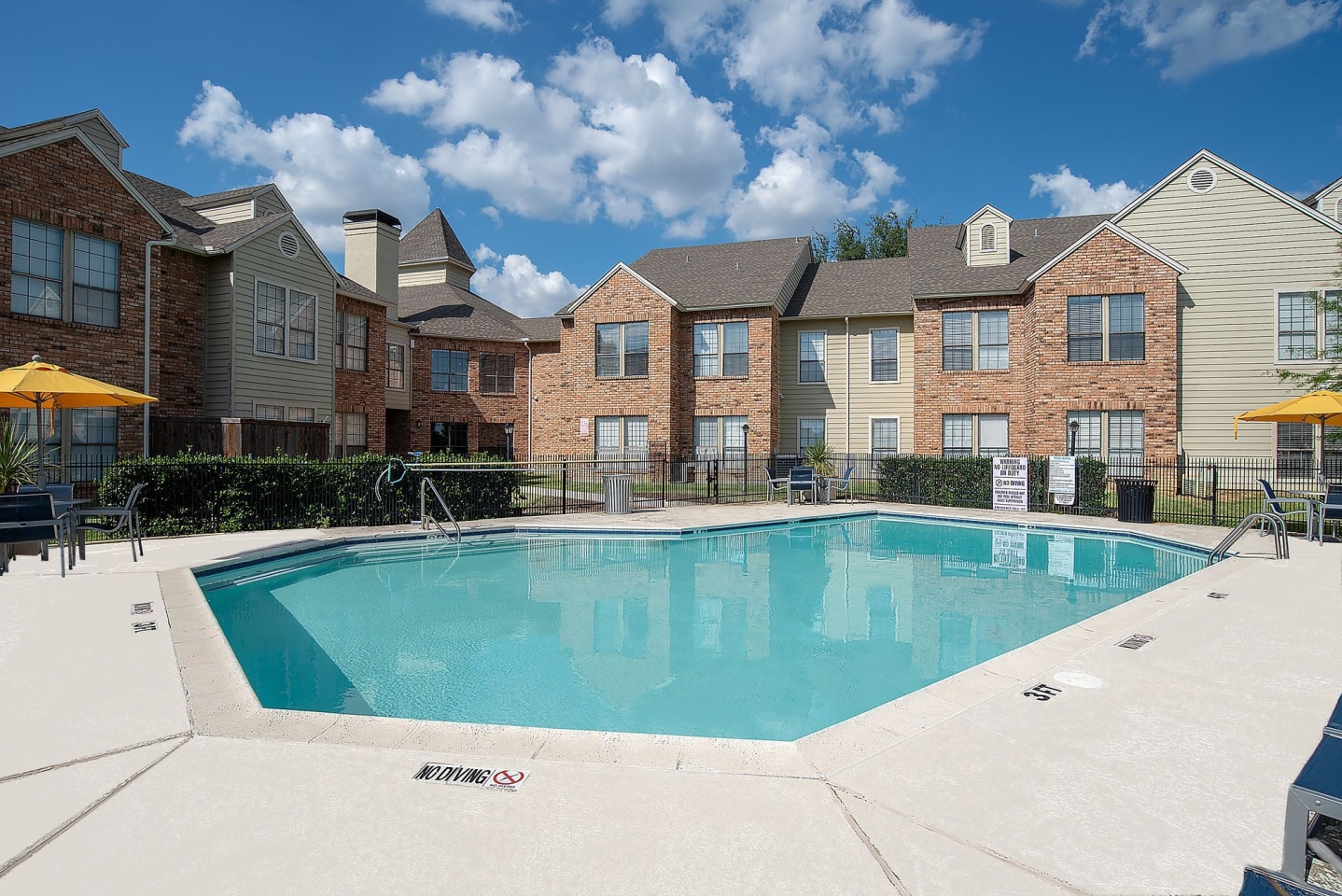 Arlington Hills Image 9