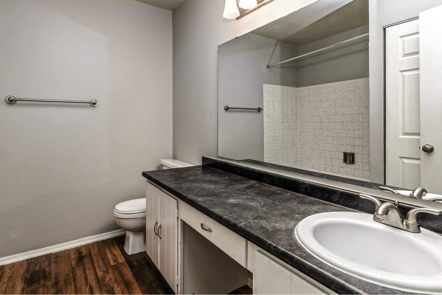 Terrace Garden Townhomes Image 25