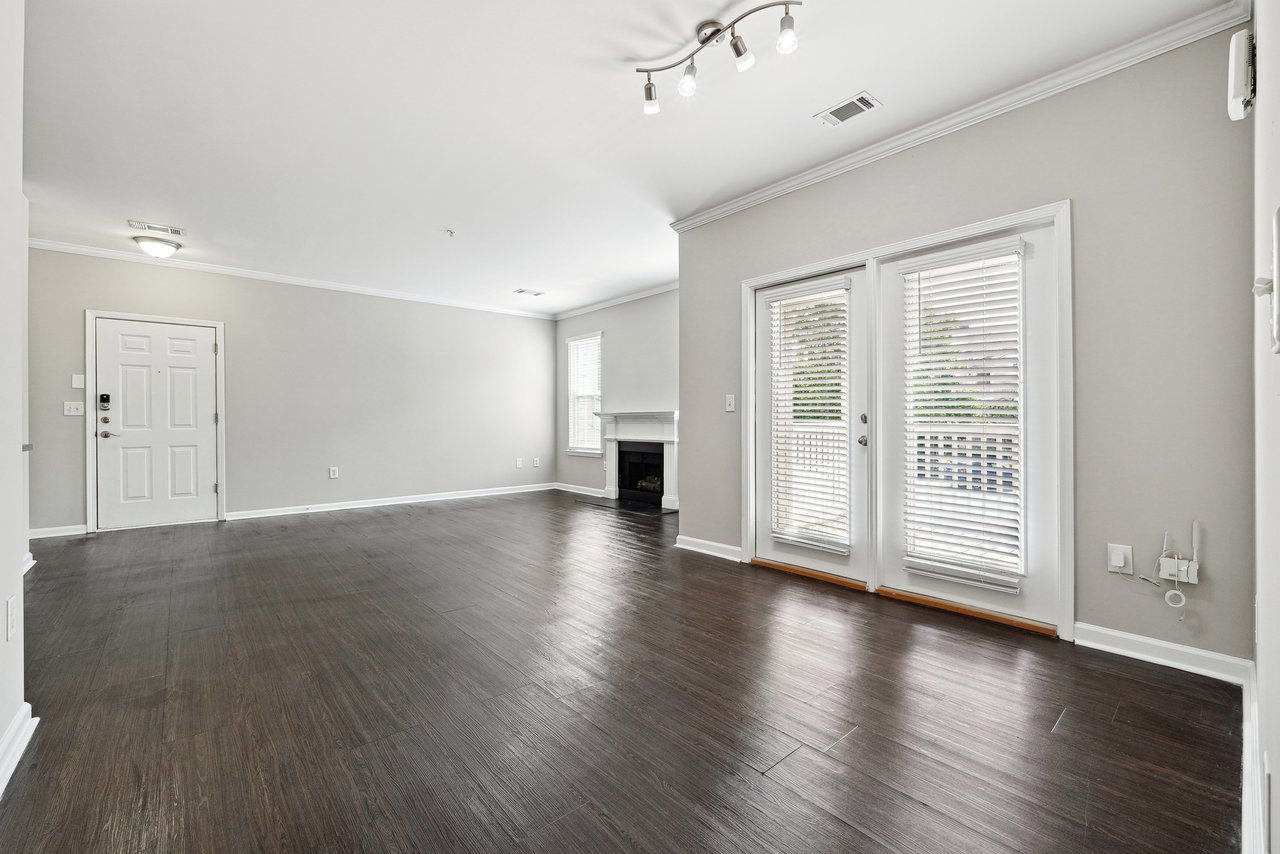 Tree Park Apartments Image 17