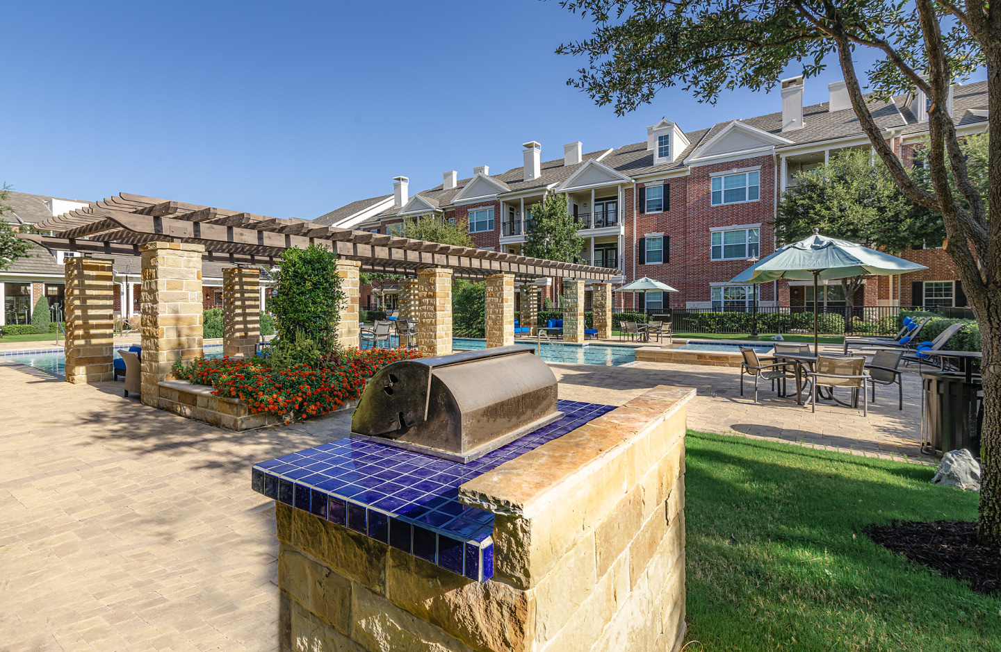 Via Las Colinas Image 18