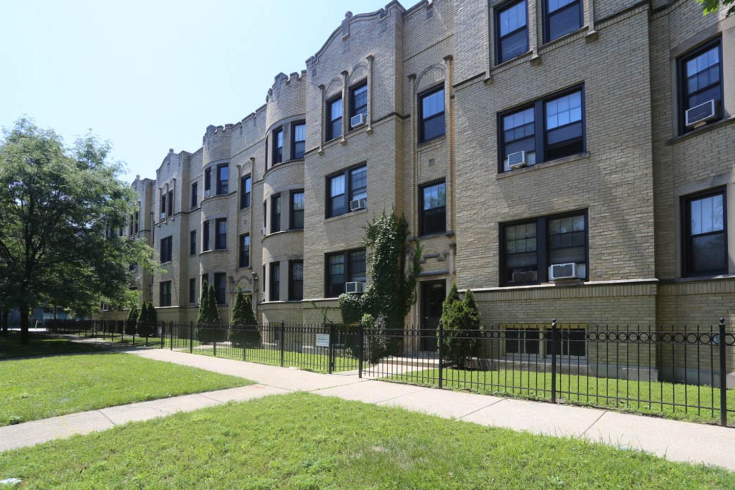 4600 North Winchester Ave. Image 5