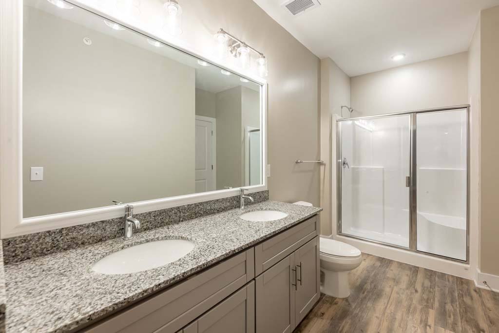 Affordable Housing - Luxury Apartments at Foxwood Image 108