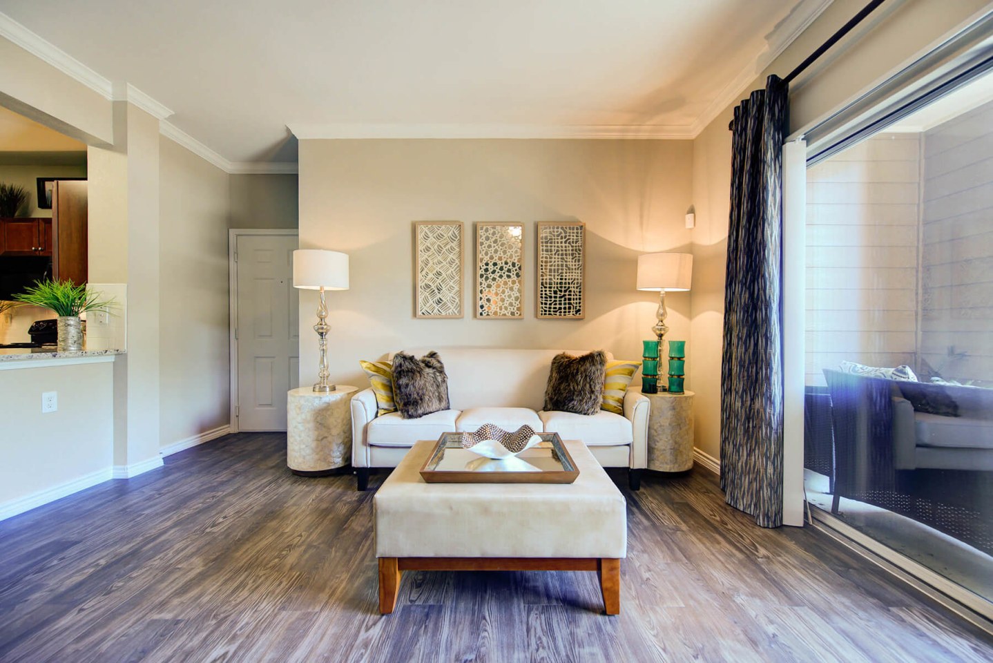 Callista Hill Country Apartments Image 8